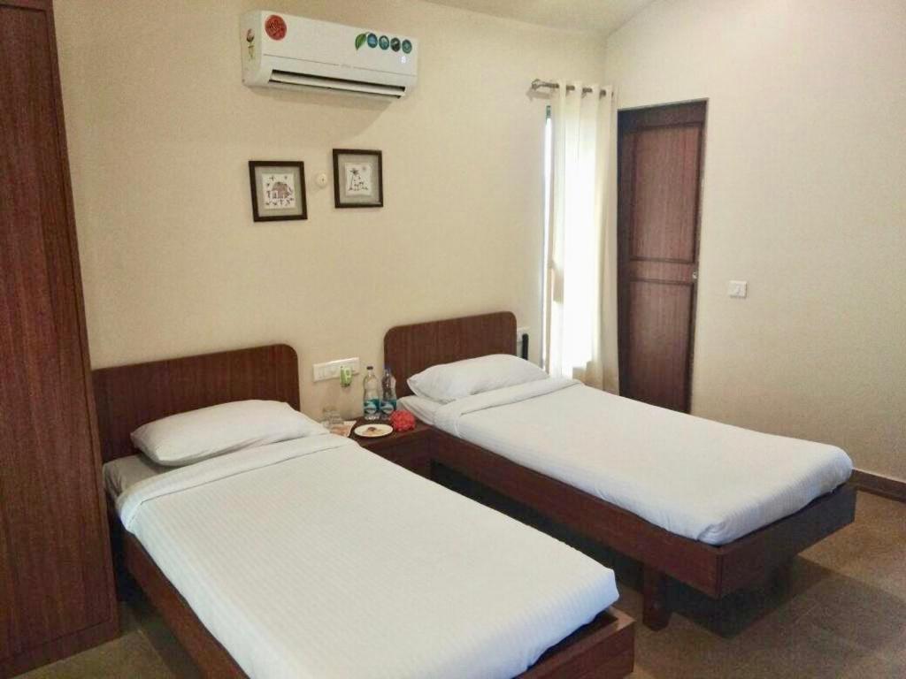 Regenta Resort Mango Village Guhagar Kudān エクステリア 写真